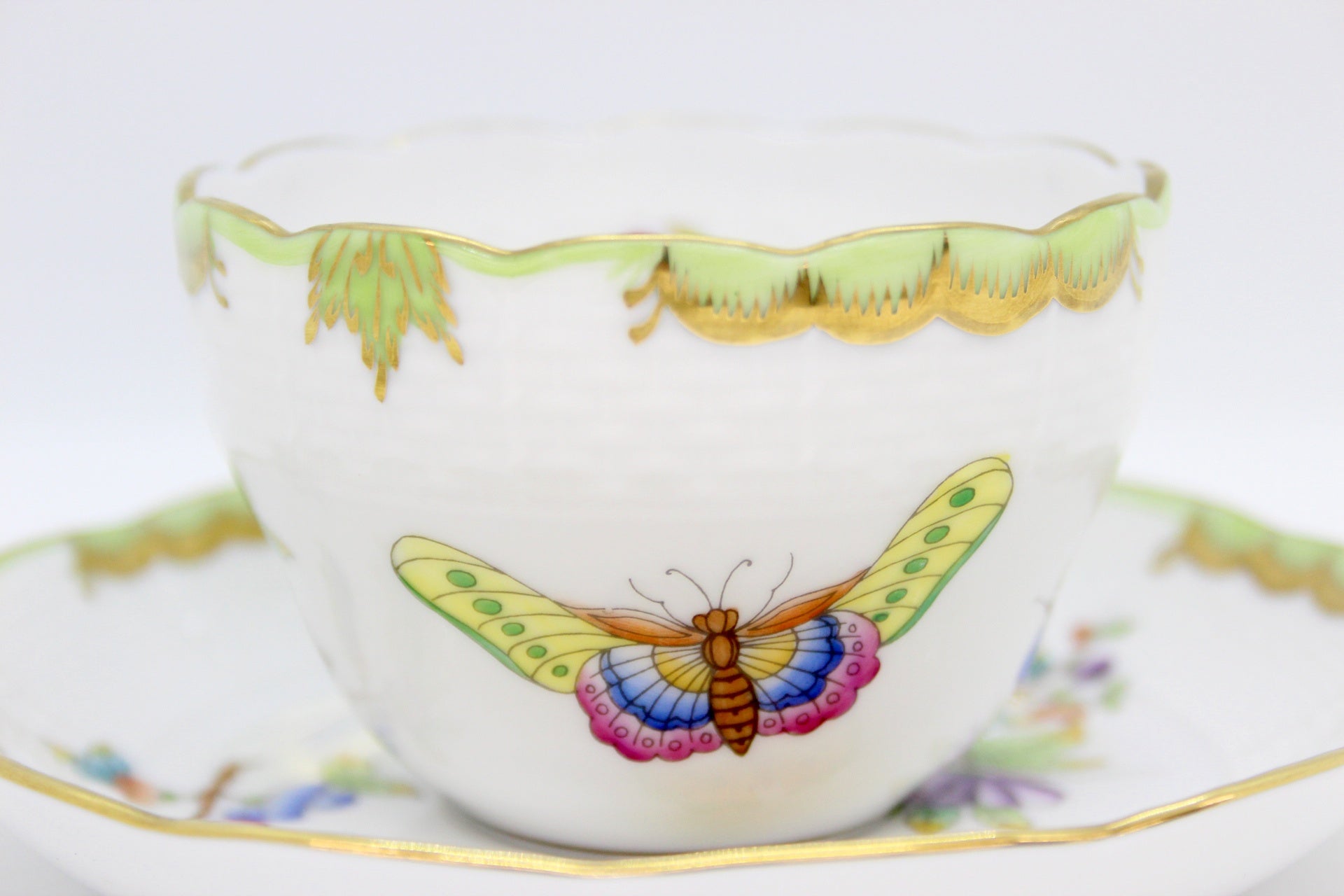 HEREND(ヘレンド) ビクトリアブーケ ティーカップ&ソーサー 200ml - 安心保証・業界最安値の販売 福助